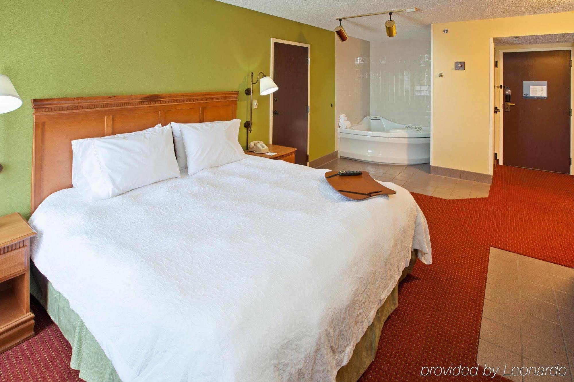 Hampton Inn Bardstown Oda fotoğraf